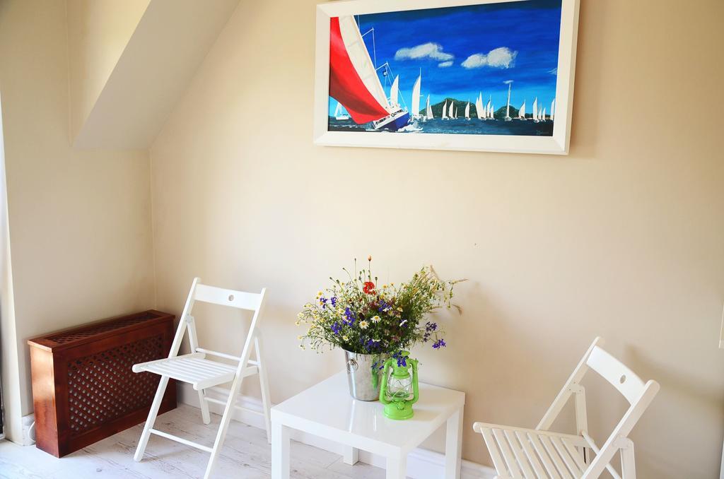 Stare Sady Chillout Rooms "Pod Jabloniami" Mikołajki Habitación foto